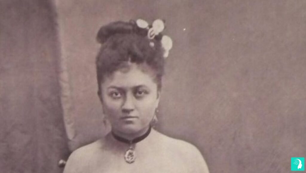 Blanche Dumas